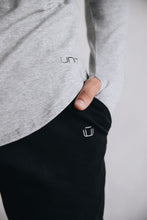 Pantalón Deportivo con textura en rodilla