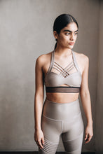 Top Tiras en Cruce Frontal